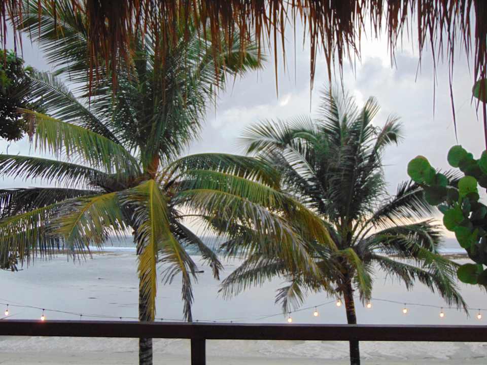 Ausblick Amber Lombok Beach Resort