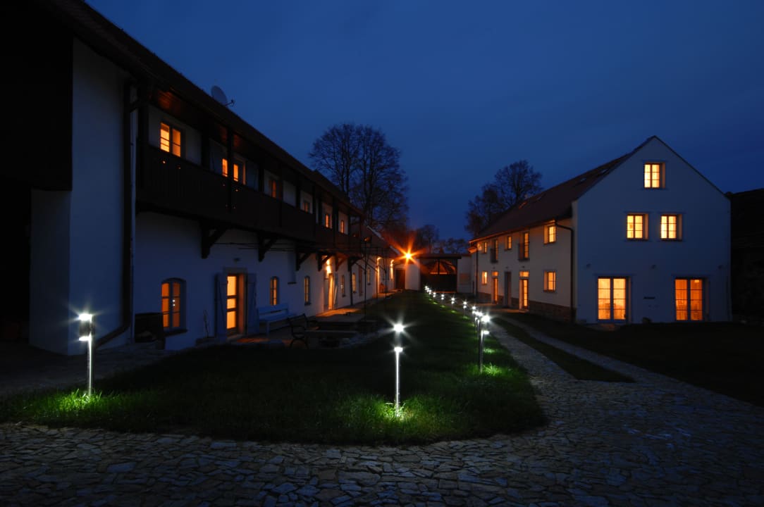 Außenansicht Wellness Resort Boží Oko