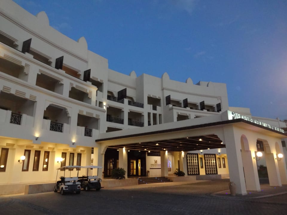 Eingangsbereich Steigenberger ALDAU Beach Hotel