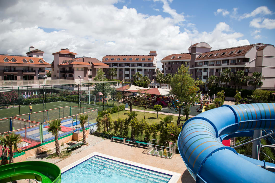 Pool Hane Family Resort