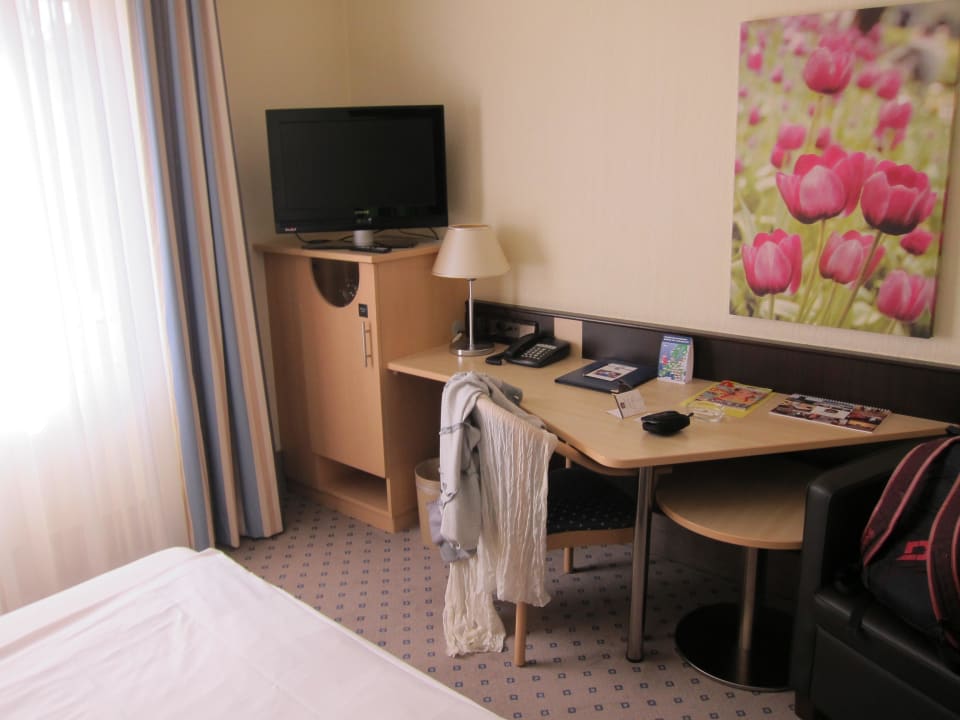 Zimmeransicht Holiday Inn - the niu, Stream Mönchengladbach