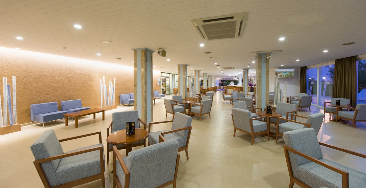 Lobby Hotel Gran Sol