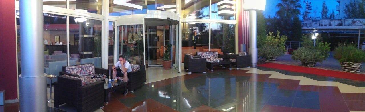 Eingangsbereich Hotel Orfeus Park