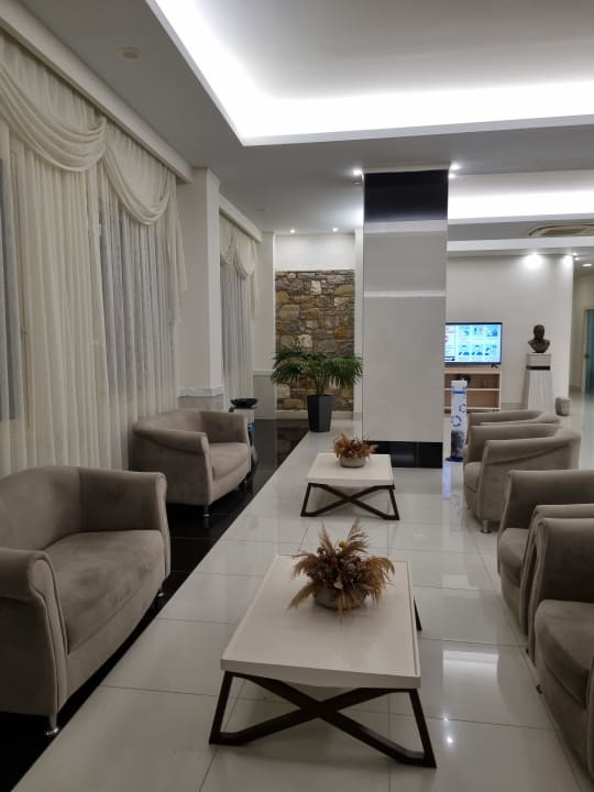 Lobby Grand Blue Beach Hotel