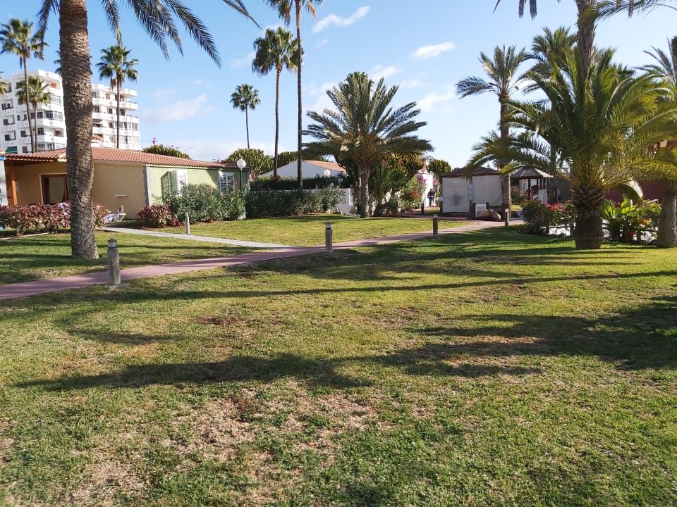 Gartenanlage HL Miraflor Suites Hotel