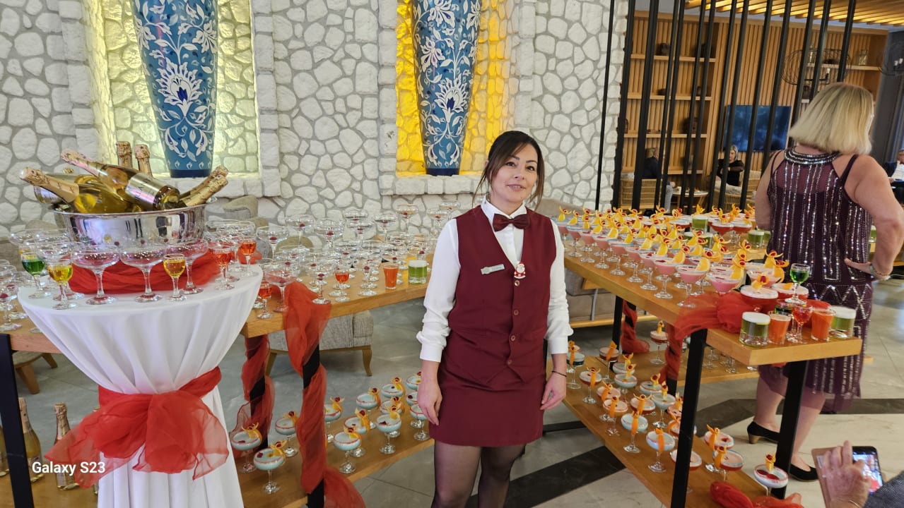 Gastro Side Royal Palace Hotel & Spa