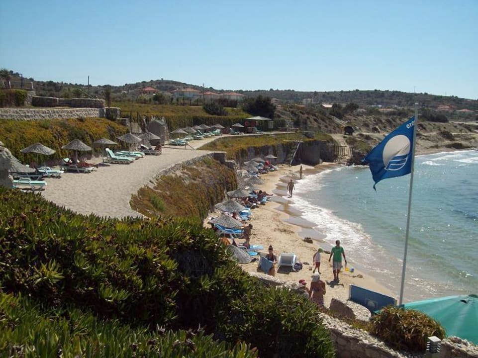 Widok na wielostopniową plażę Hotel Babaylon