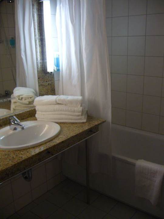 Badezimmer Doppelzimmer NH Hamburg Horner Rennbahn