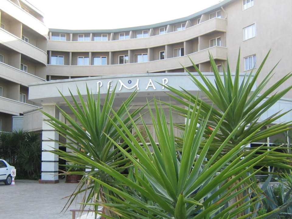 Eingang Pemar Beach Armas Pemar Beach