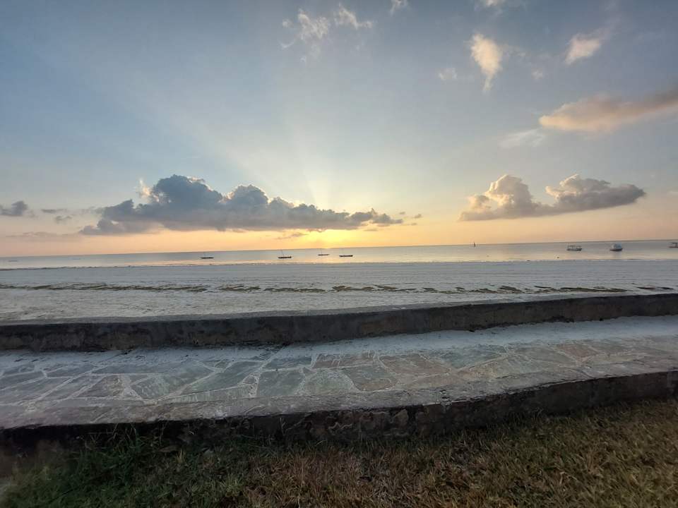 Strand Neptune Village Beach Resort & Spa