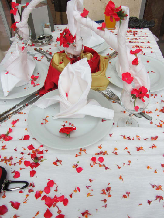 Schön gedeckter Tisch Alaiye Resort & Spa