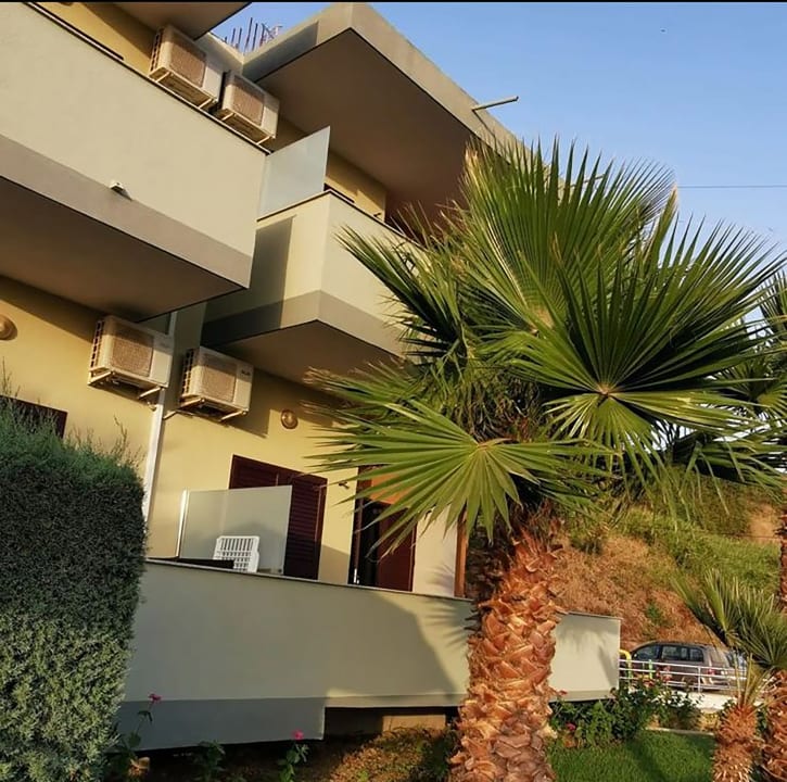 Außenansicht Hotel Jaho