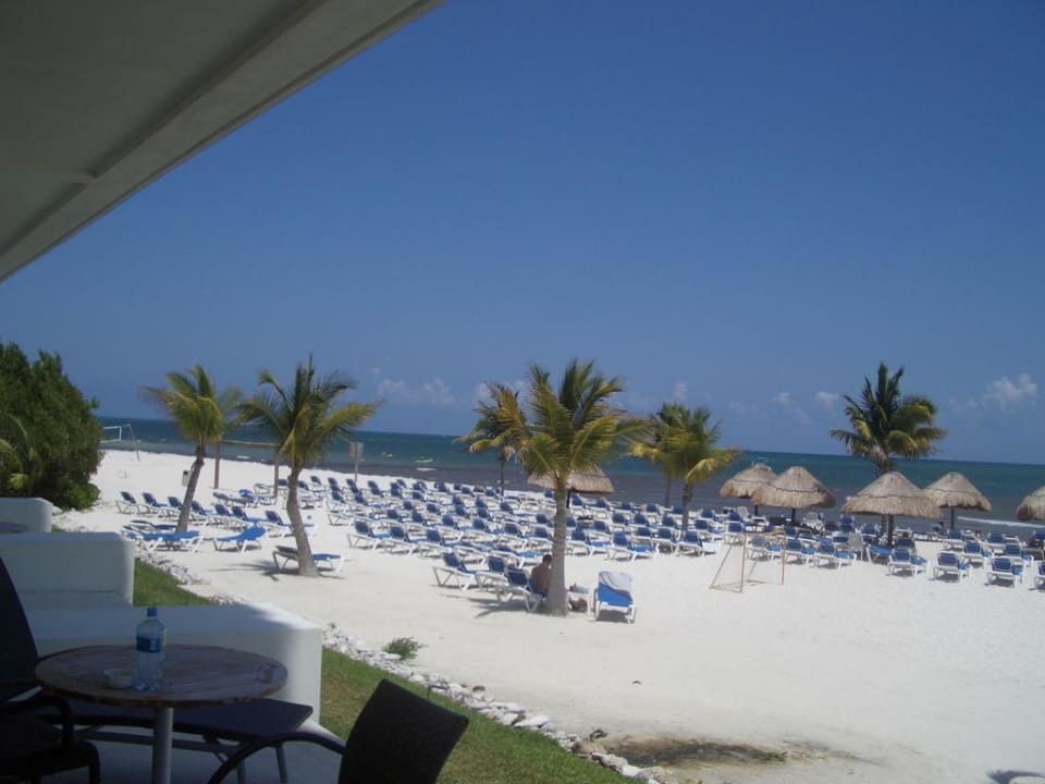 Ausblick von unserer Terrasse BlueBay Grand Esmeralda