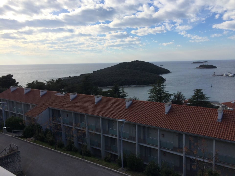 Zur weiteren Hotelanlage Maistra Select Belvedere Resort