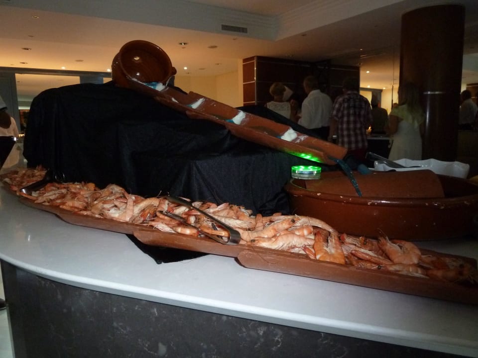 Für Freunde der Meeresfrüchte  Hotel Serrano Palace