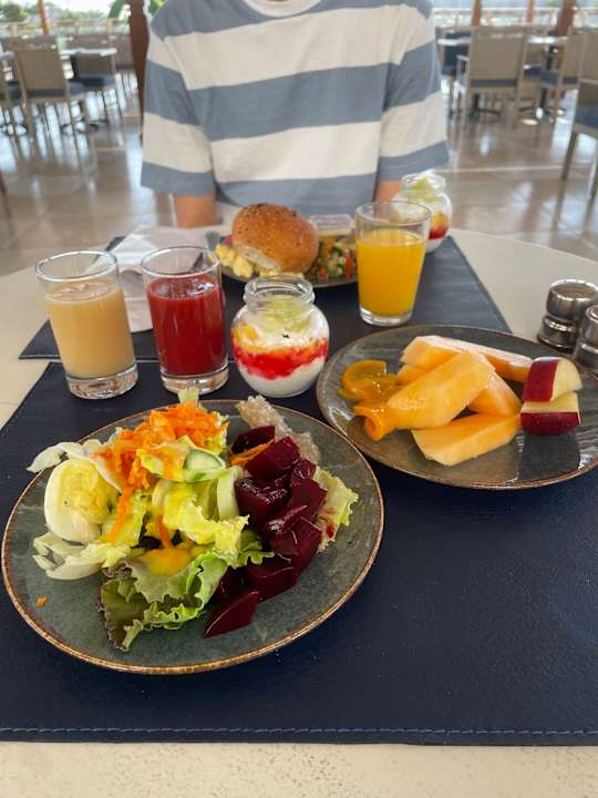 Gastro SUNRISE Crystal Bay Resort