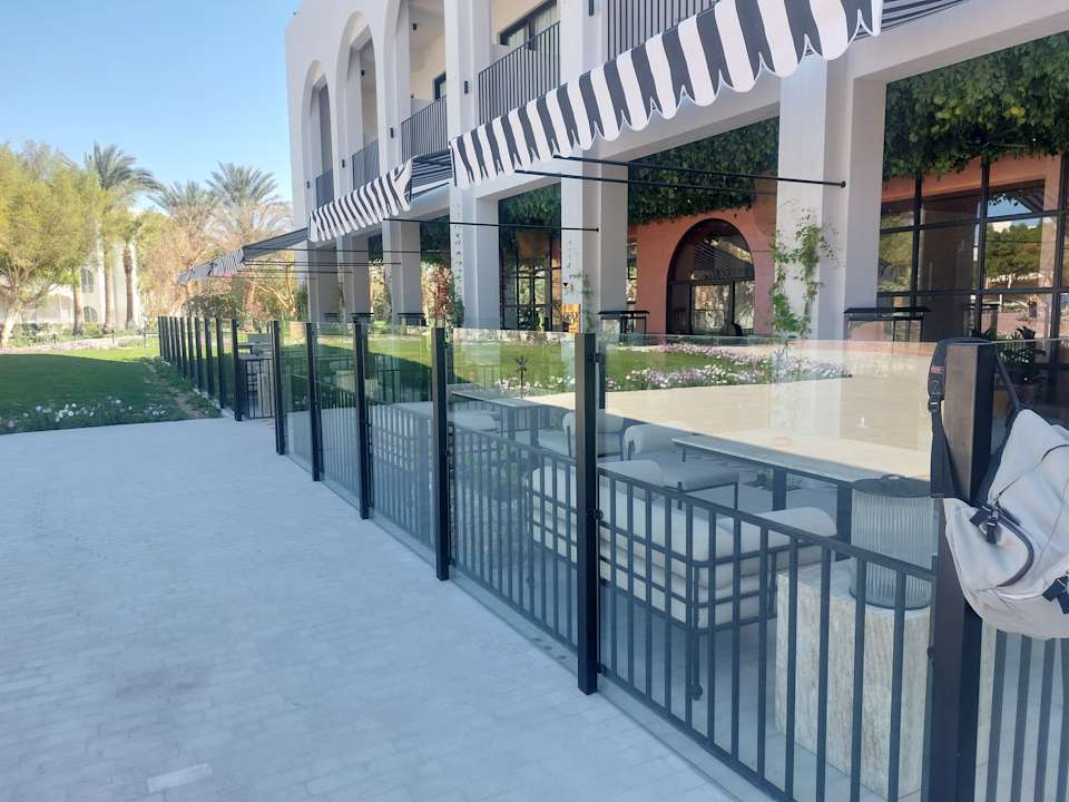 Außenansicht Desert Rose