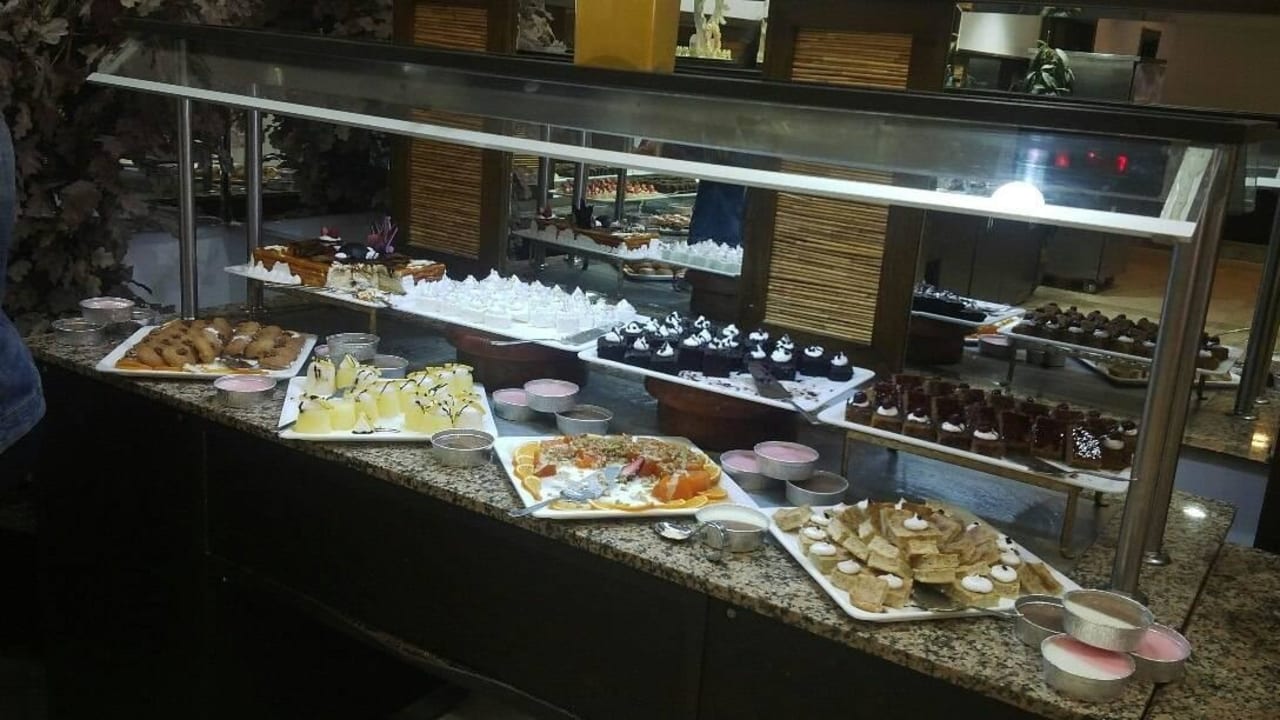 Вкусняшки Armas Gül Beach