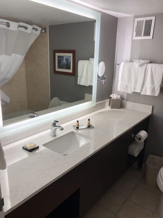 Zimmer Wyndham Visalia