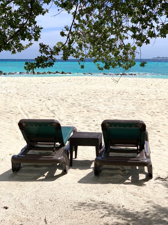 Strand Kuredu Island Resort & Spa