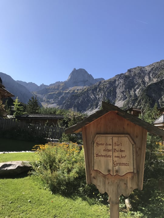 Ausblick Gramai Alm alpengenuss & natur spa