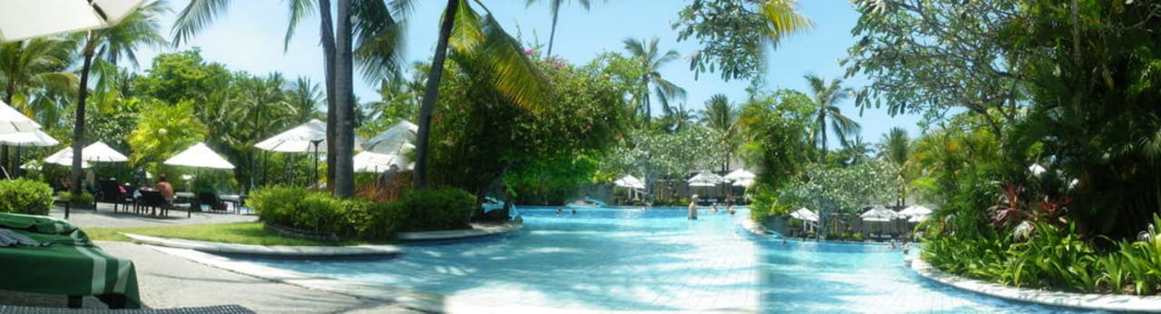 Pool Paradisus by Melia Bali