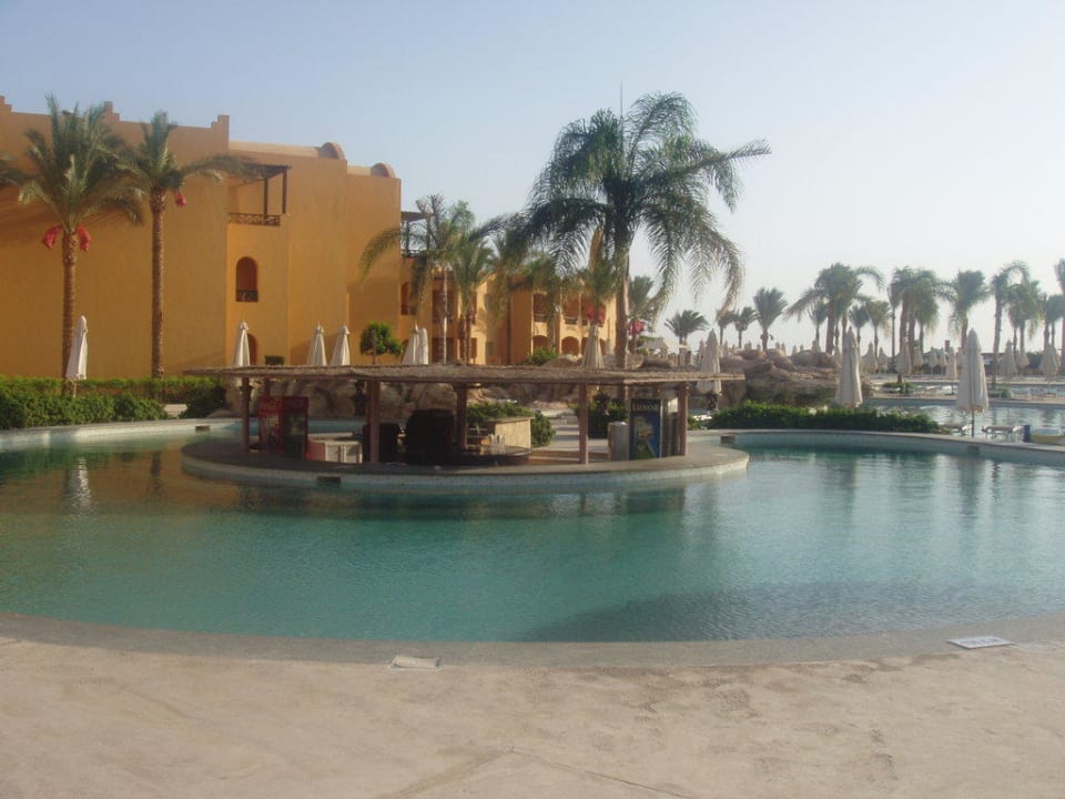 Poolbar am grossen Pool Stella Beach Resort & Spa Makadi Bay