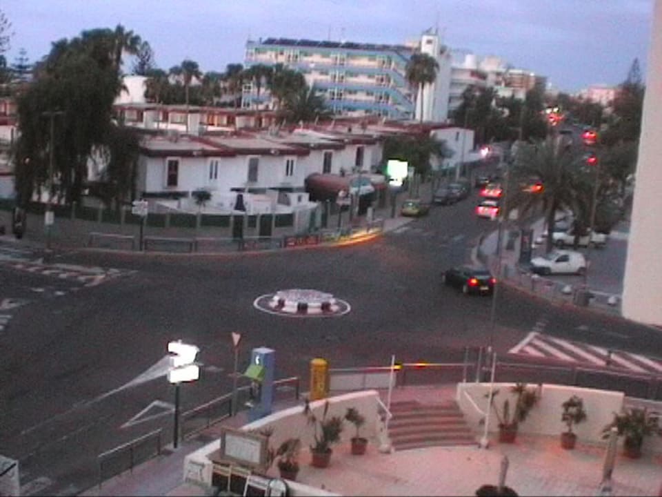 Die Strasse vor dem Hotel Abora Continental by Lopesan Hotels