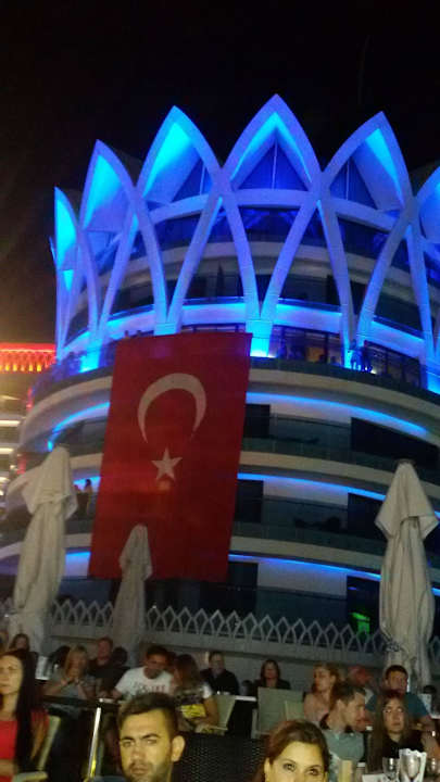 Türkische Nacht Granada Luxury Okurcalar