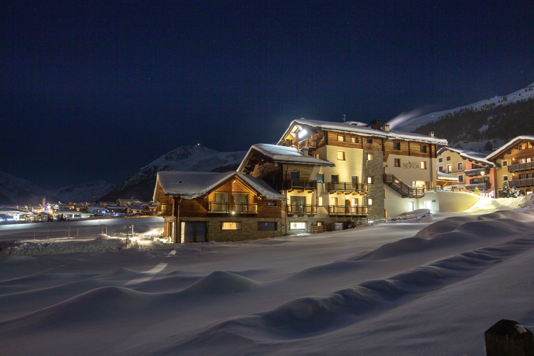 Außenansicht Mont Chalet Nevada - Hotel & Spa