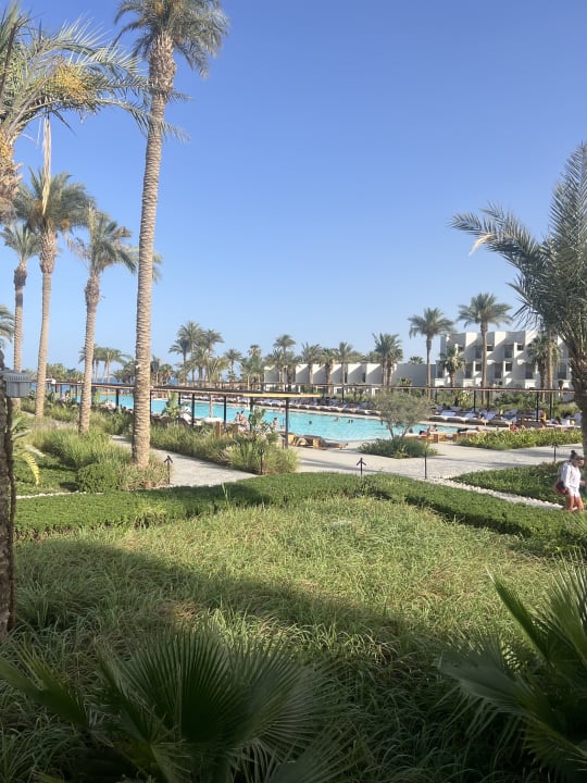 Pool Serry Beach Resort