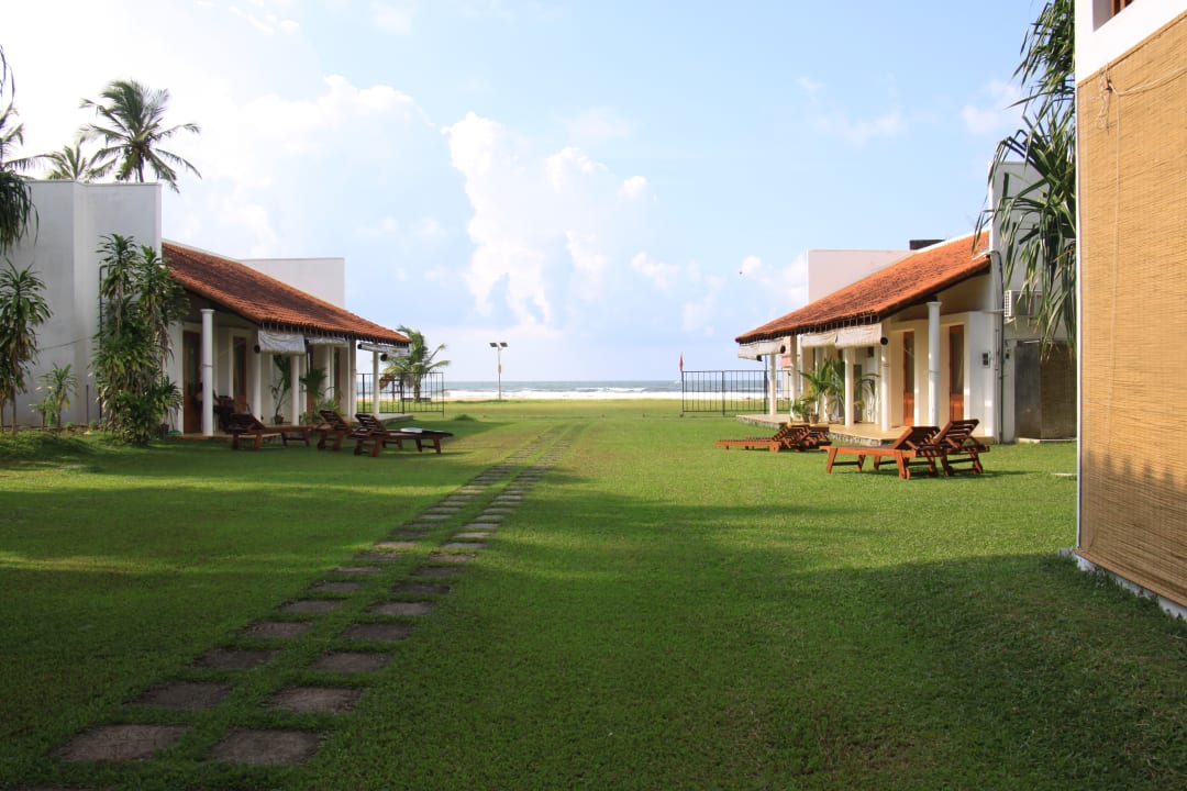 Gartenanlage Hotel Muthumuni Ayurveda Beach Resort