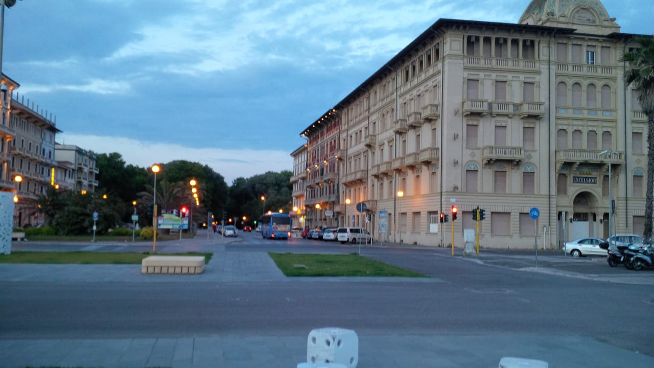 Von der Promenade Hotel Esplanade