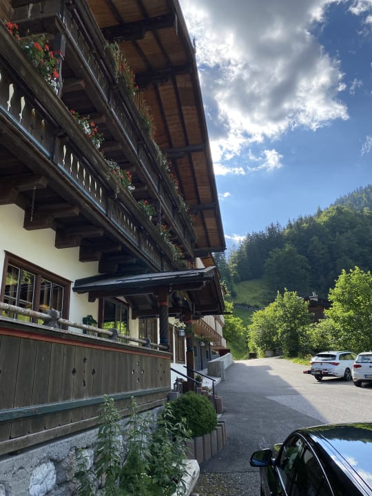 Außenansicht Friedlwirt-Kraftplatz Natur