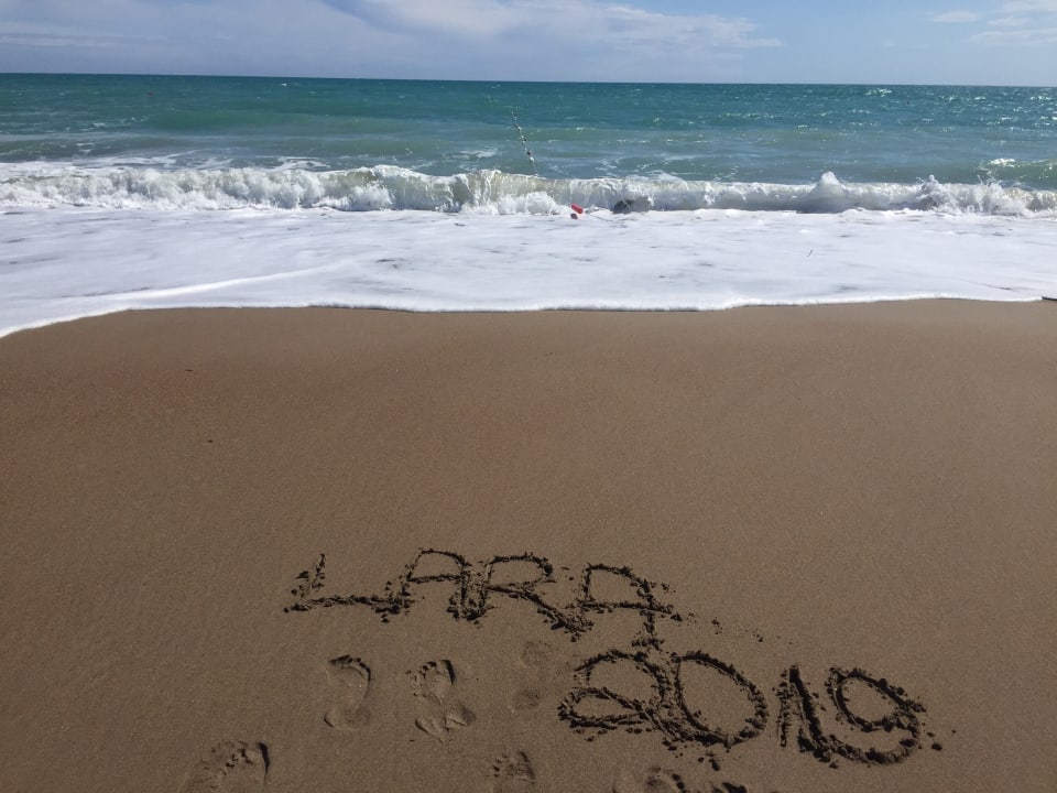 Strand Sherwood Exclusive Lara