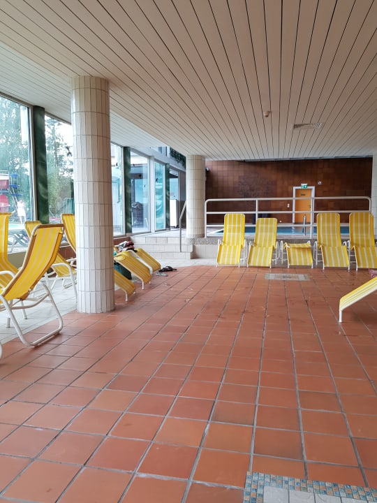 Pool Hotel Bellevue am See