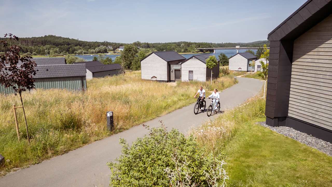 Außenansicht Bio-Seehotel Chalets