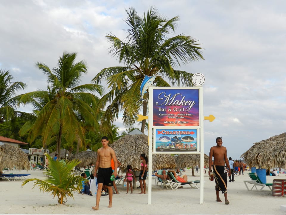 Am Strand whala!boca chica