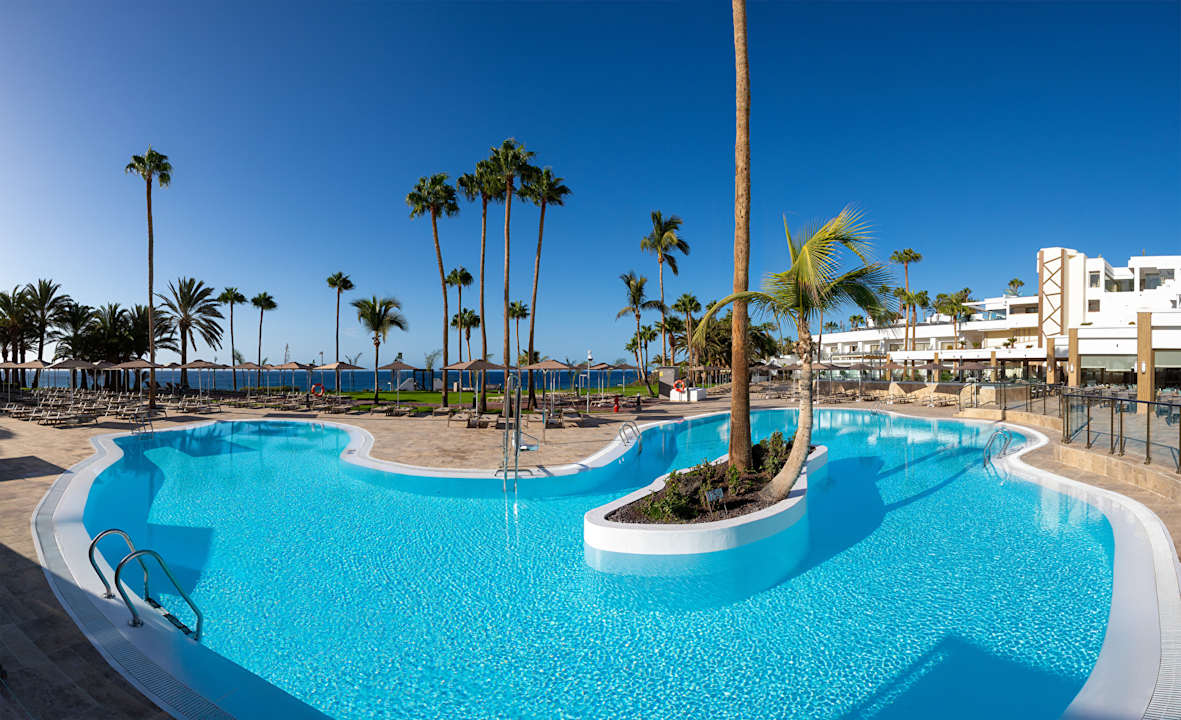 Pool Hotel Riu Palace Calypso