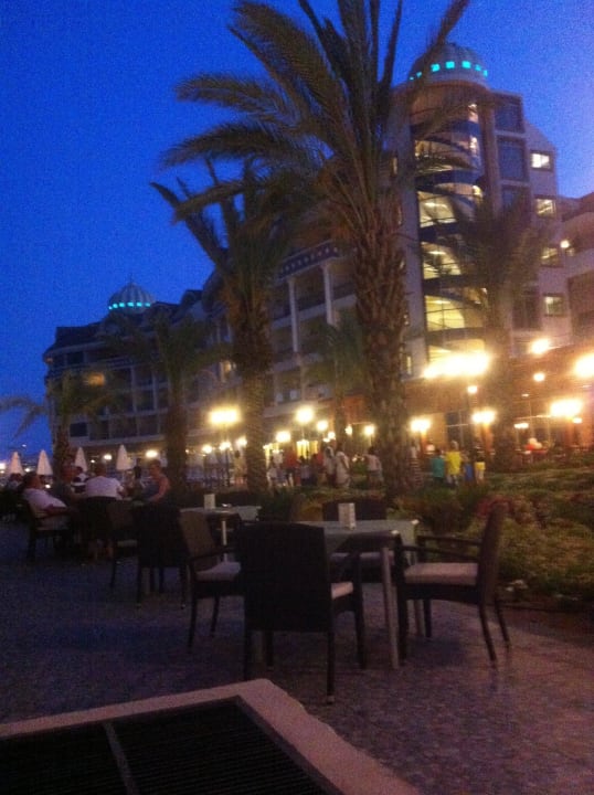 Abends Kirman Belazur Resort & Spa