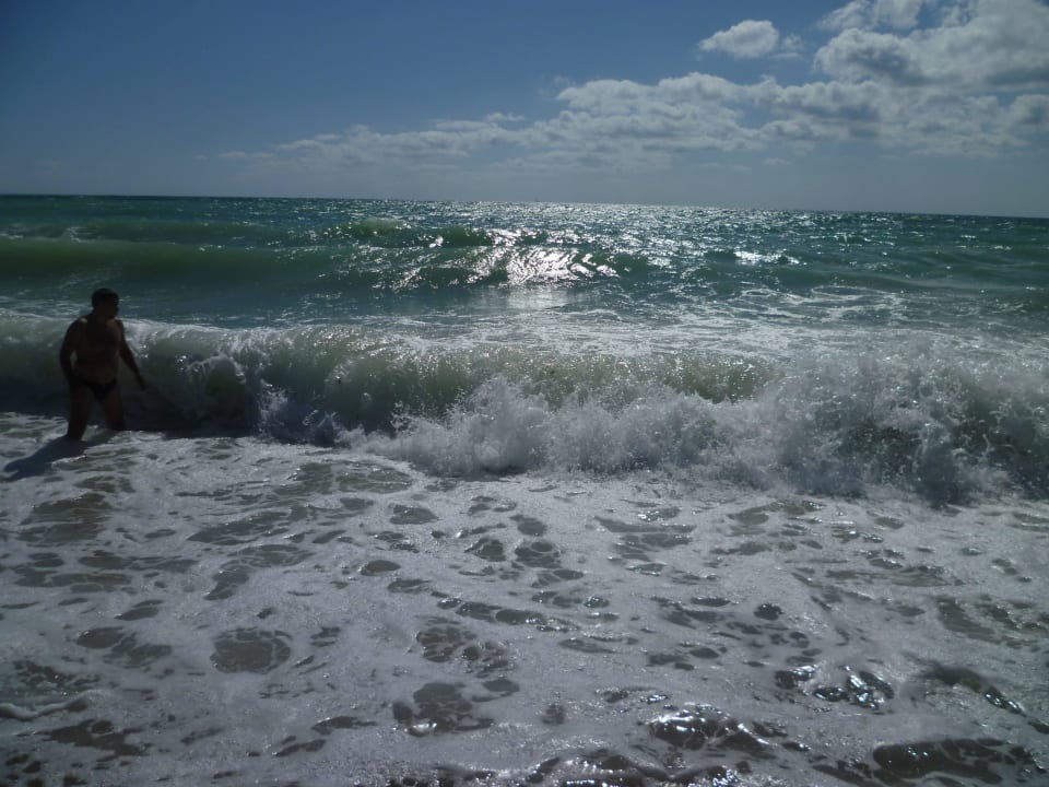 Spaß in Wellen HVD Viva Club Hotel