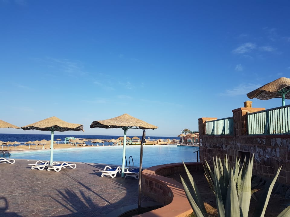 Pool Radisson Blu Resort, El Quseir
