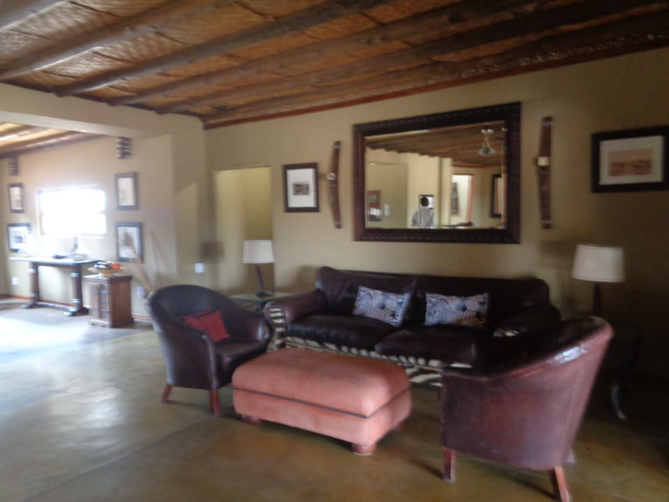 Lobby Intu Afrika - Zebra Kalahari Lodge