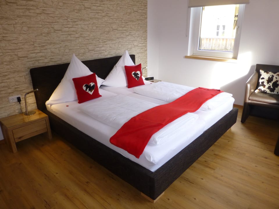 Familienzimmer/DZ Deluxe Hotel Engel