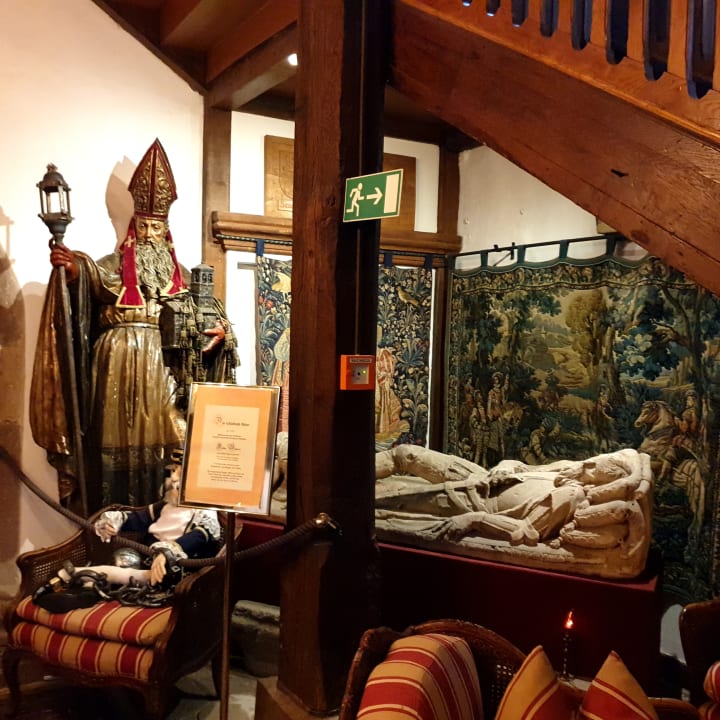 Lobby Burghotel Trendelburg