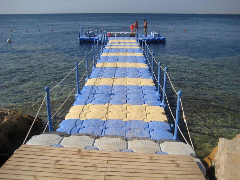 Steg Reef Oasis Blue Bay Resort