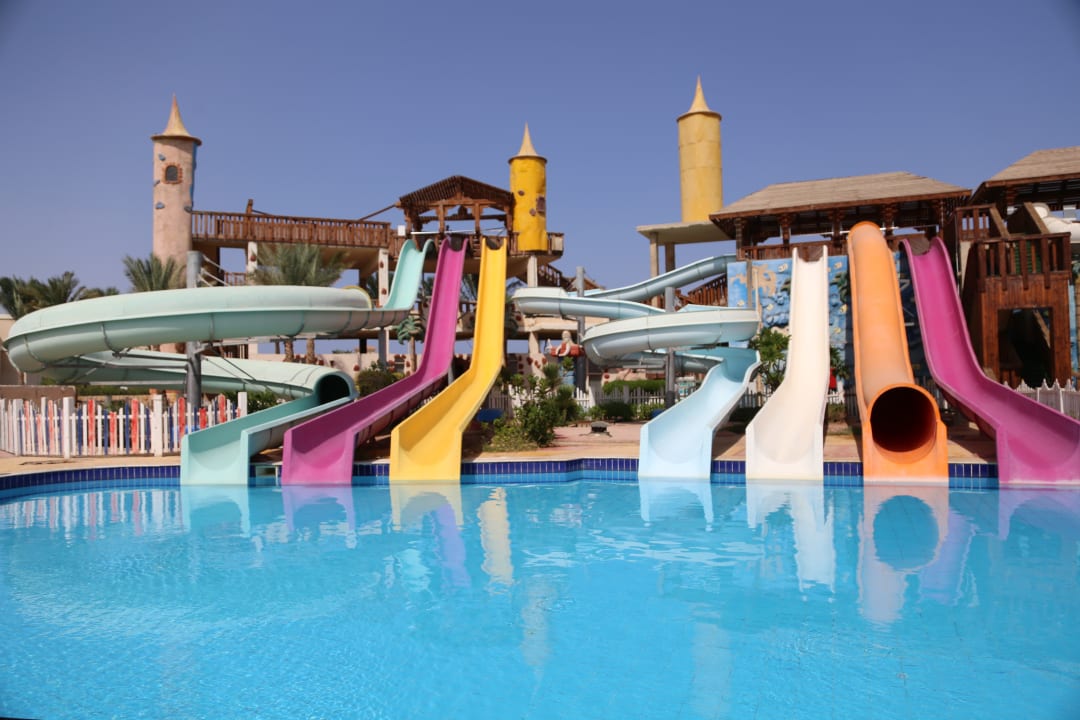 Pool Sea Beach Aqua Park Resort Managed by Blue Resorts