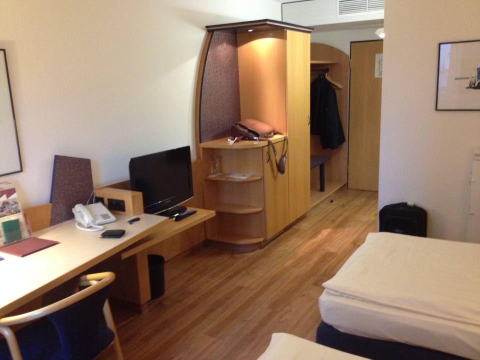 TV mit Sky Sendern Hotel Arvena Kongress