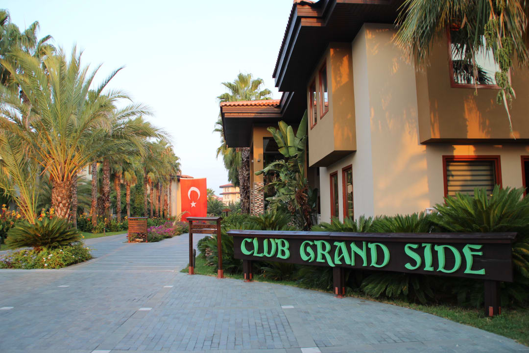 Rezeption Club Grand Side