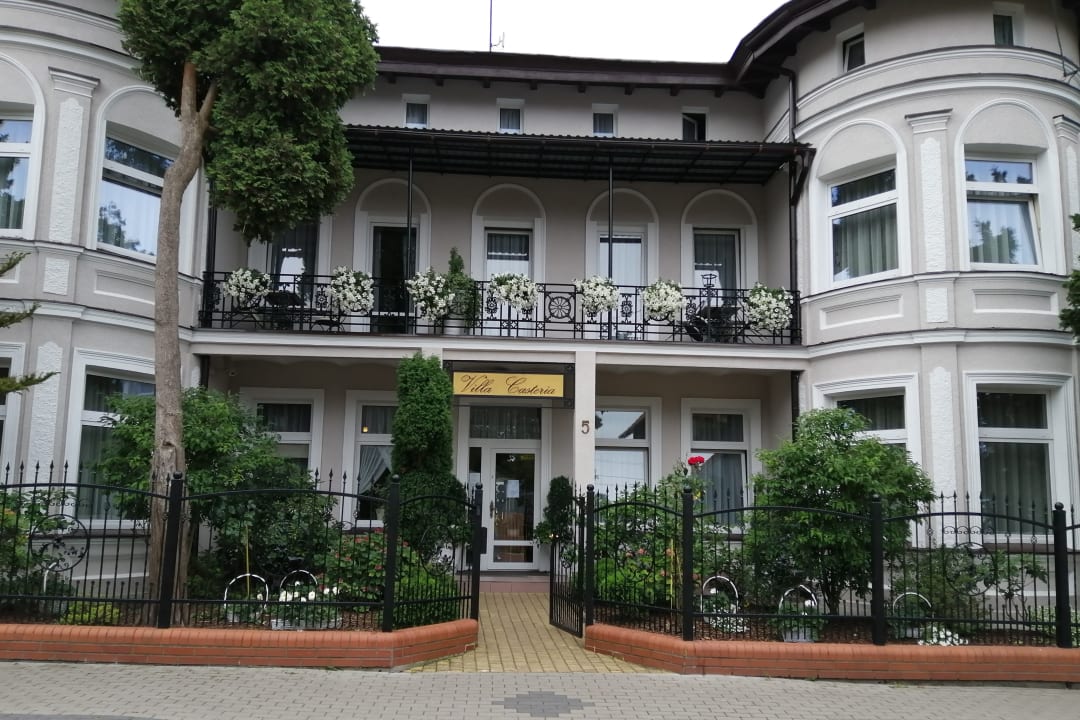 Außenansicht Villa Casteria